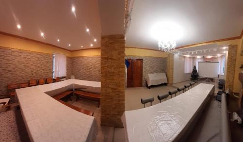 Podilskyj Villa | Куренiвський Двiр