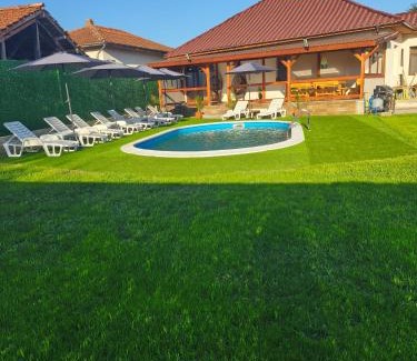 Elena Casa | Къща за гости Алтея