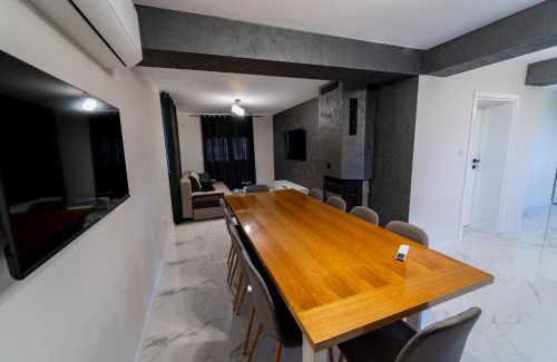 Hisarja Casa | Къща за гости Катлея