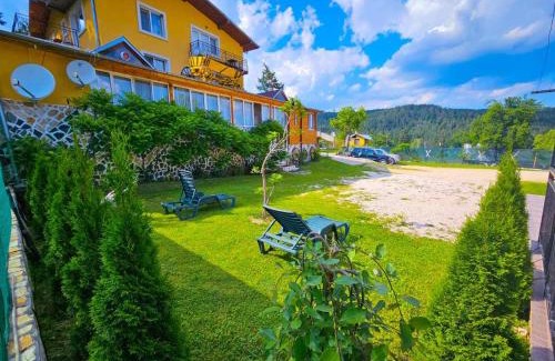 Velingrad Casa | Къща за гости "Марина ливада"