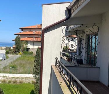 Lozenets Apartamento | Къща за гости “ ОАЗИС “ ет.2