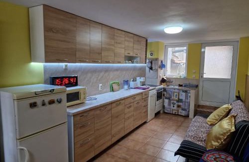 Malko Tarnovo Casa | Къща за гости Пантови