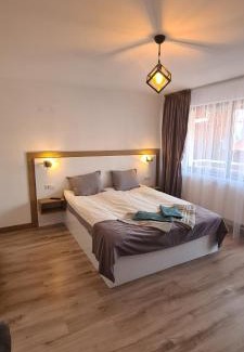 Chepelare Apartamento | къща за гости Сънрайс Чепеларе
