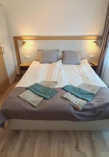 Chepelare Apartamento | къща за гости Сънрайс Чепеларе