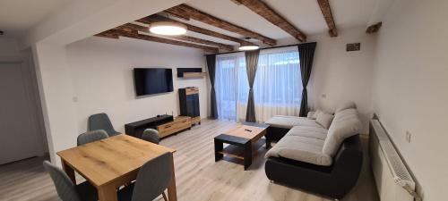 Chepelare Apartamento | къща за гости Сънрайс Чепеларе