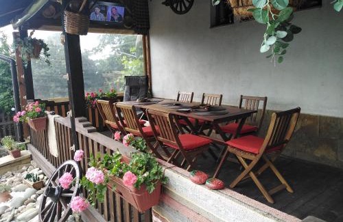 Kotel Casa | Къща за гости УЮТ с. Жеравна