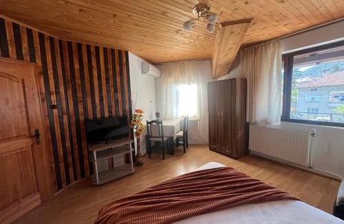 Kalofer Casa | Къща Речен шепот
