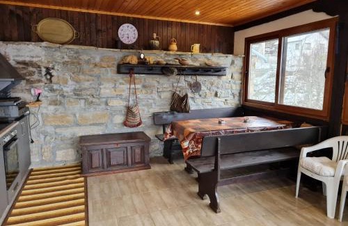 Tryavna Casa | Къщи за гости под орехите