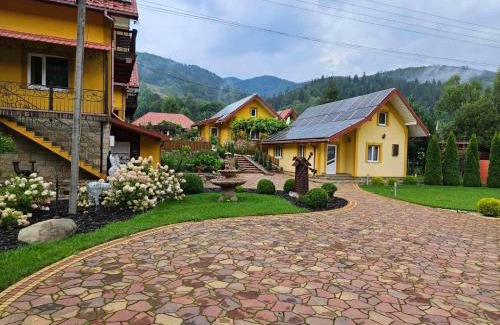 Mykulychyn Casa | Ластівчине гніздо