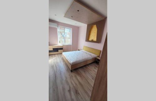 Yambol Apartamento | Луксозен апартамент с гледка към парк и топ център