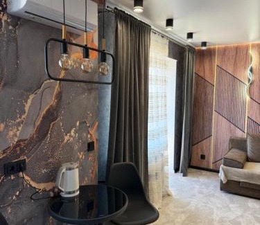 Degtyari Apartamento | Люкс апартаменти в самому центрі