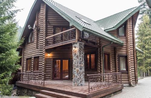 Plavya Casa | Лісовий Маєток