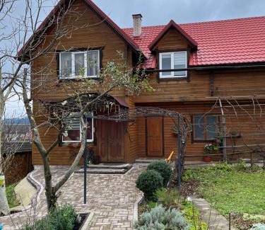 Vorokhta Casa | Марічка Marichka