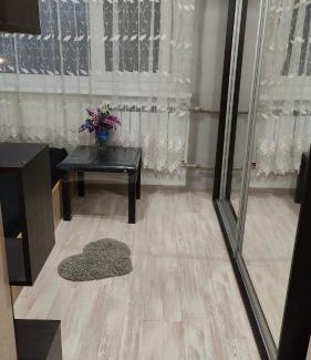 Svyatoshyns'kyi District Apartamento | Метро Академгородок Житомирская 10мин пешком Академмістечко Вернадского 65 КУП НАНУ Європейський університет Міні-смарт квартира