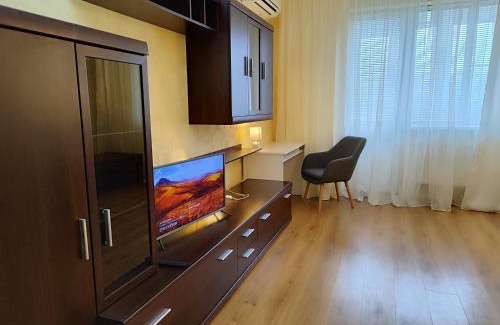 Shevchenkivs'kyi District Apartamento | метро Нивки, метро Сирец 15мин