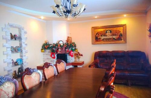 Yasinya Casa | Мирослава