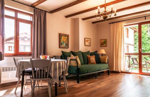 Smolyan Apartamento | "Моето Любимо Място", Смолянски езера - "My Favorite Place", Smolyan lakes