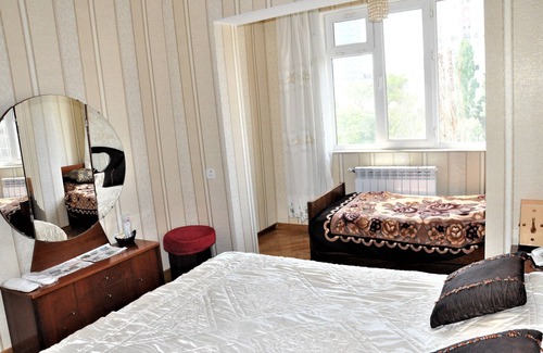 Baku Apartamento | моdern ~ sоvieт flат neighbоuring H. Aliyev cenтre