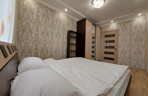 Lutsk Apartamento | Набережна Двокімнатна