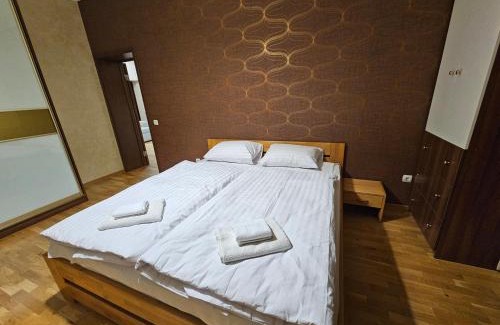 Uzhhorod Apartamento | Надзвичайно зручна простора квартира