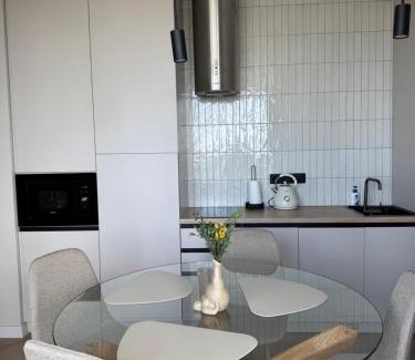 Cherkasy Apartamento | Неймовірно крута студія в центрі Черкас! Панорамні вікна! Ремонт 2025 року
