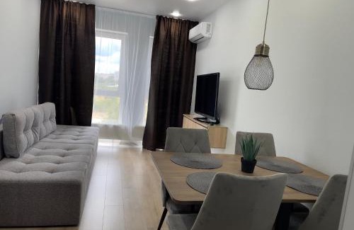 Cherkasy Apartamento | Новий комплекс з басейном та видом на Дніпро