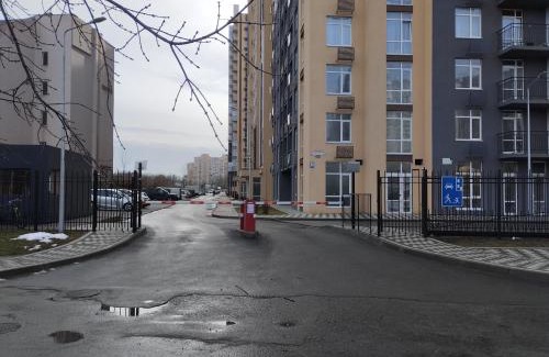 Holosiivskyj Apartamento | Номер-студіо "Міні Феофанія" Заболотного 148, Кришталеві Джерела, лікарня, пораненим воїнам -10"
