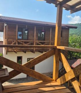 Skole Casa | Нота Карпат