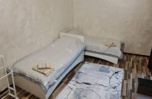 Tuzdybastau Apartamento | Однокомнатная квартира в 2 минутах от аэропорта