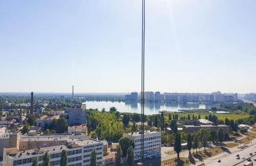 Darnyckyj Apartamento | Олімпік Парк, 5хв від м Бориспільська, завжди є світло, генератор в будинку!
