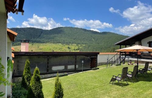 Bratsigovo Villa | ПАУНОВАТА КЪЩА