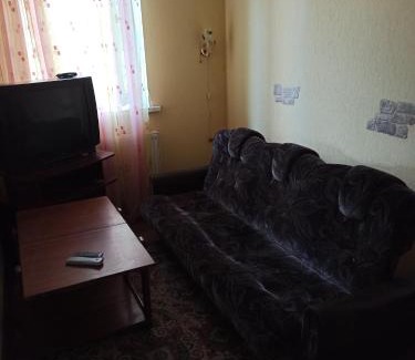 Okhtyrka Apartamento | Петропавловская 16