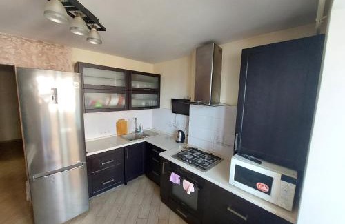 Zarichnyi District Apartamento | посуточная аренда Прокофьева 36