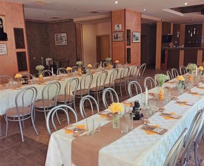 Botevgrad Hotel | Почивна база "Боженишки Урвич"