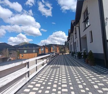 Polyanytsya Casa | Приватна садиба Соломія