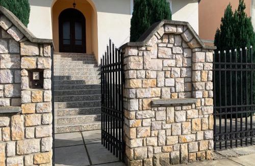 Berehove Casa | Приватний будинок