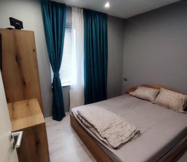 Pernik Apartamento | При митака