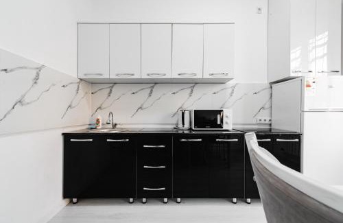 Almaty Apartamento | Просторная, уютная 2 комнатная квартира в центре города