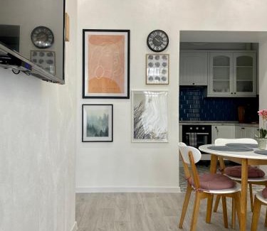 Mykolaiv Apartamento | Просторный ЛЮКС с 2-мя спальнями в Центре,Спасская 50