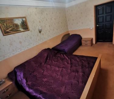 Holosiivskyj Apartamento | Просторі апартаменти на ВДНГ