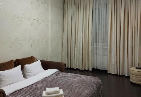 Dniprovs'kyi District Apartamento | Просторі апартаменти