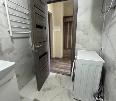 Holosiivskyj Apartamento | Республіка 145
