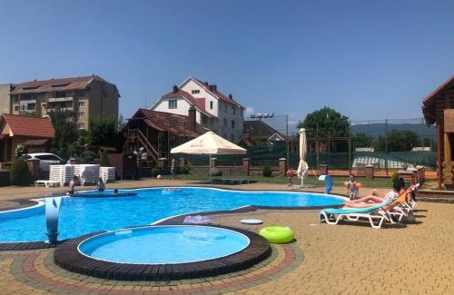 Svalyava Hotel | Рутенія
