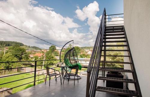 Skhidnytsya Apartamento | Садиба Уляна