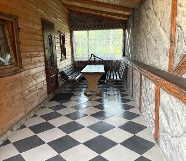 Vyzhnytsya Casa | Садиба 2 Підкова чан та сауна