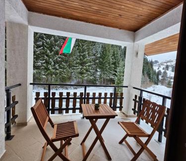 Stoykite Casa | самостоятелна къща Планински перли, дом 1 на 5 мин от ски лифт Стойките, Пампорово