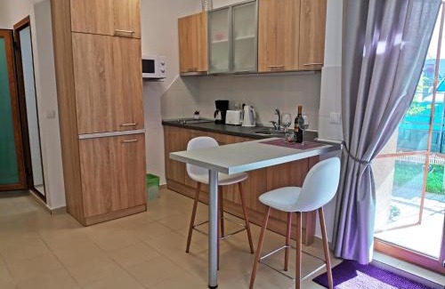 Primorsko Apartamento | Светлая новая студия в Приморско