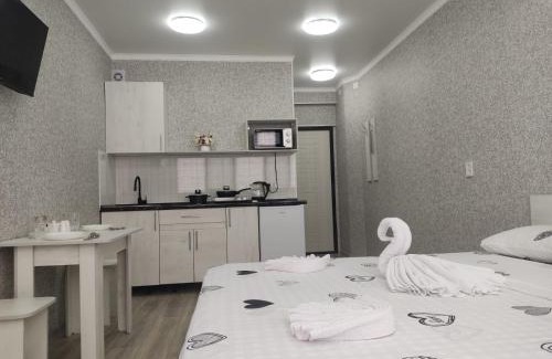 Kaztsik Apartamento | светлая студия 2-65 в ЖК Теремки-2