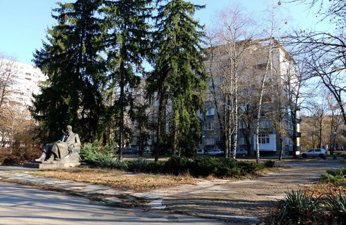 g.k. Vazhrazhdane Apartamento | Светъл и топъл апартамент в централната част на града, близо до Рус.университет