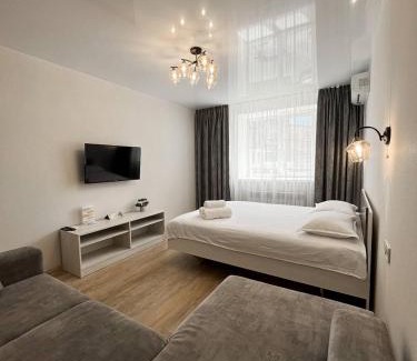 Sukhinovka Apartamento | Світлі апартаменти в самому Центрі біля Корпусного парку - Мережа HELEN